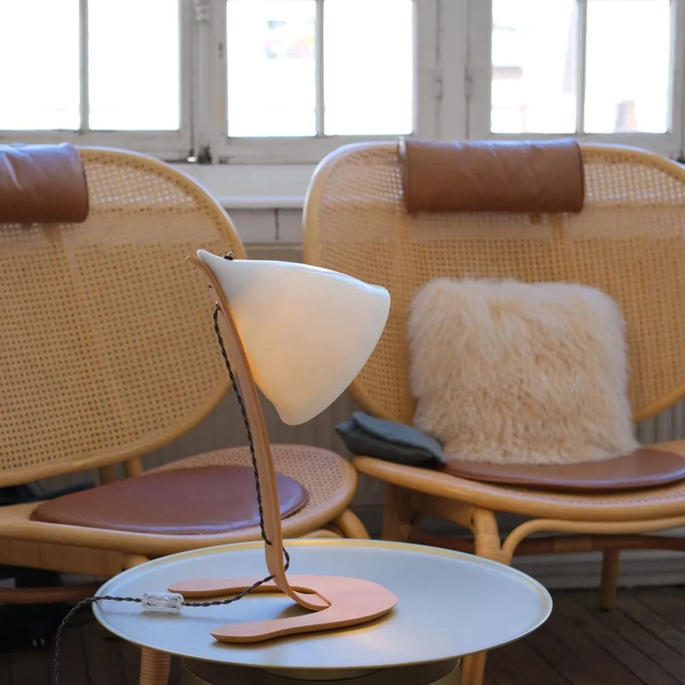 Large cornette table lamp