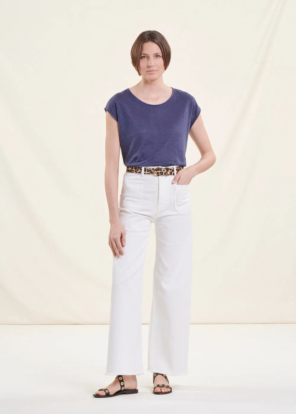 T-shirt bleu marine en lin manches courtes
